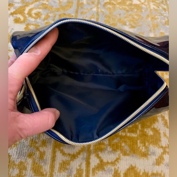 Cle de Peau Blue Cylinder Travel/Cosmetic Bag - Picture 4 of 4